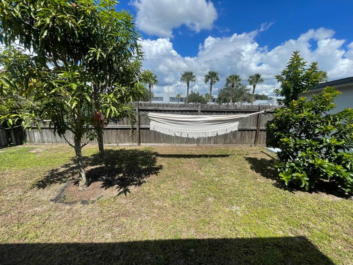 Cozy 3 Bedroom Home Close To Everything In Tampa! Екстер'єр фото